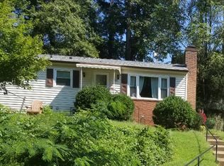 707 Rock Creek Rd, Charlottesville, VA 22903