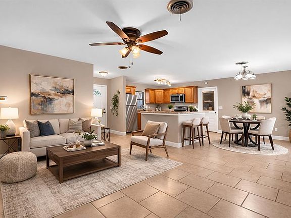 5th image of 1002 Spirit Lake Rd