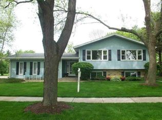 934 Menomonie Ln, Madison, WI 53704