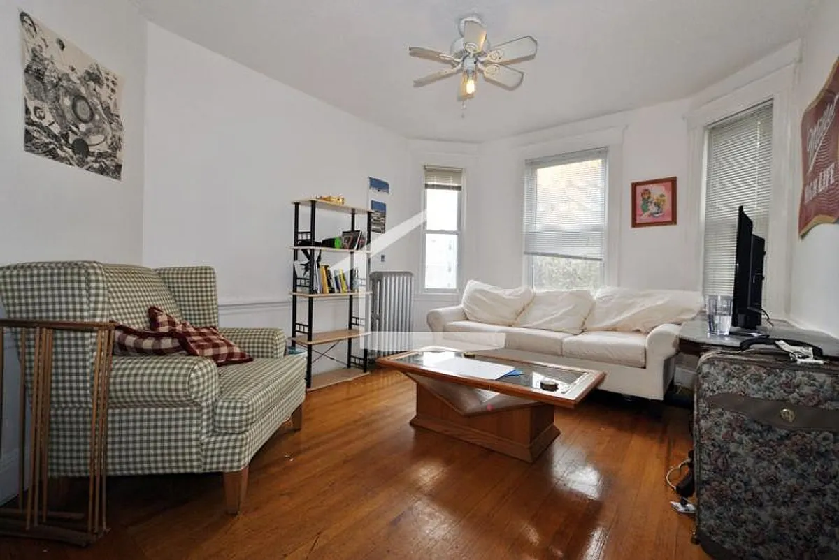 Building Photo - 43 Atkins St #6