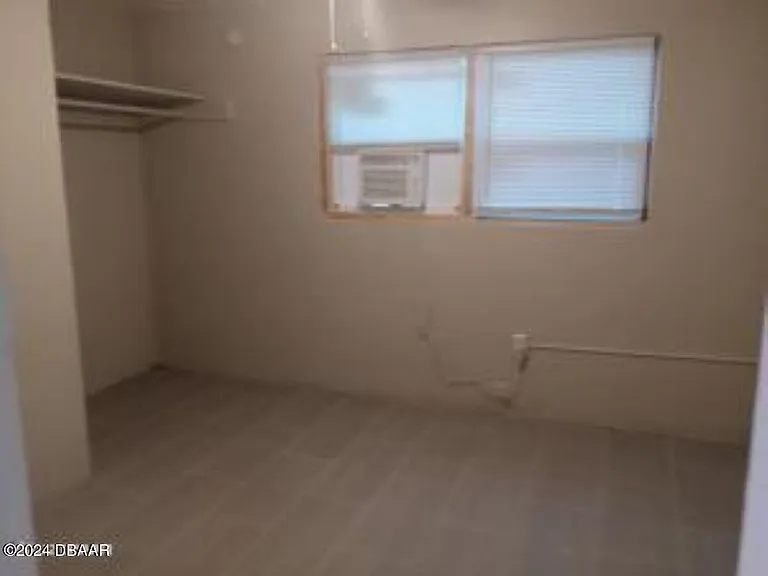 528 Park Dr — Photo 8