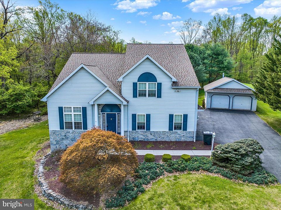 1st image of 10 Shannon Ct