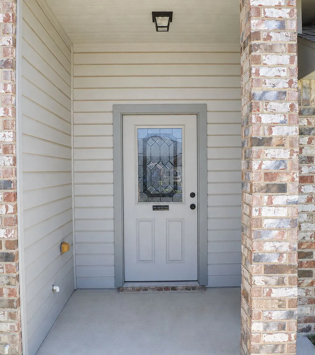 3 bed, 1651 sqft, $1,825 — Photo 2