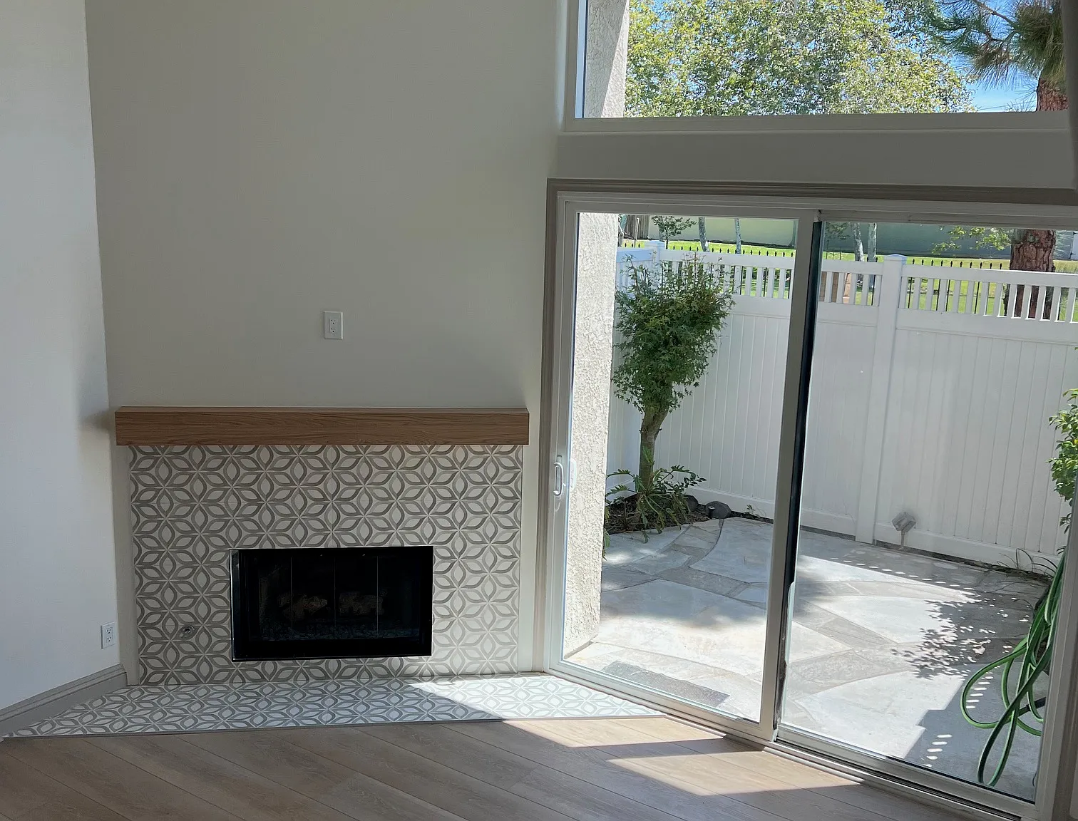 3 bed, 1650 sqft, $5,200 — Photo 2