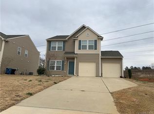 635 Cliffs Inn Cres, Charlotte, NC 28214