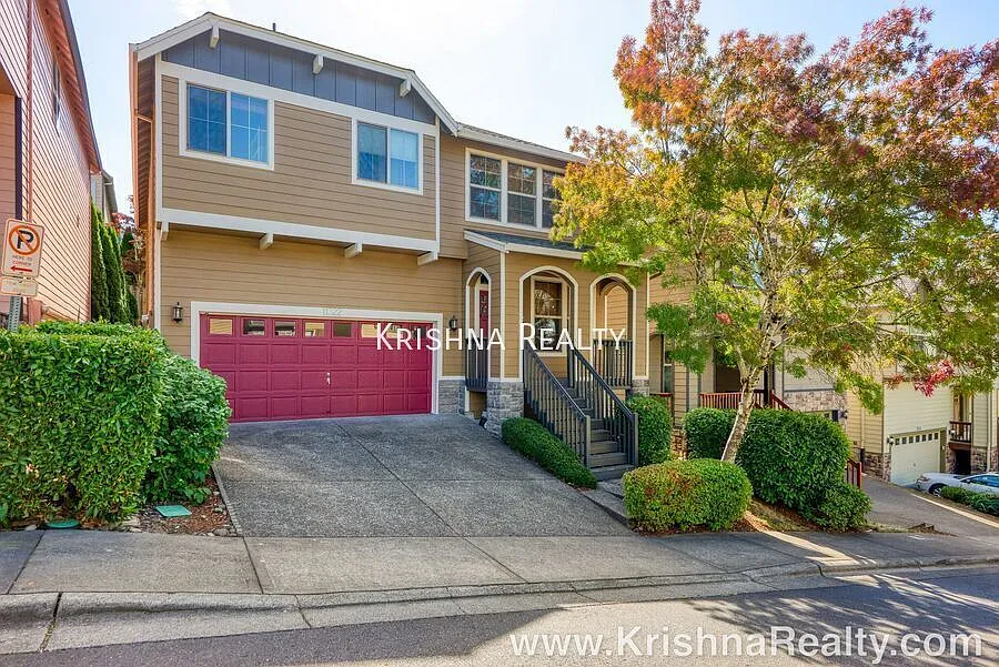Spectacular 4 Bed | 2.5 Bath Single-Family Home | Quiet Haydon Highlands Neighborhood | Amazing L... — Photo 2
