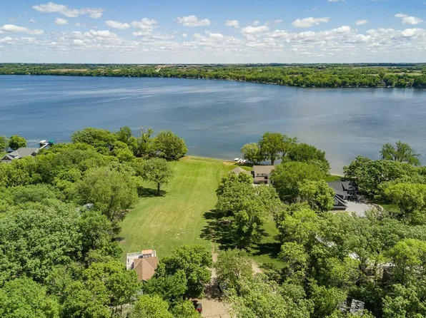 5861 Highway 71 NE, Willmar, MN 56201