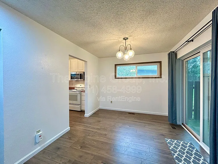 5462 SW Murray Blvd — Photo 5