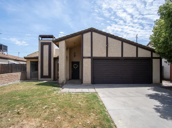 1937 S Royal Oaks Drive, Visalia, CA 93277