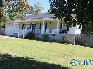 1209 Godfrey Ave NE, Fort Payne, AL 35967