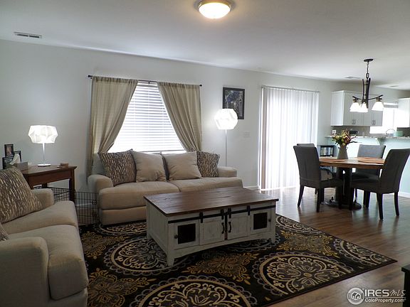 4th image of 2136 Settlers Dr