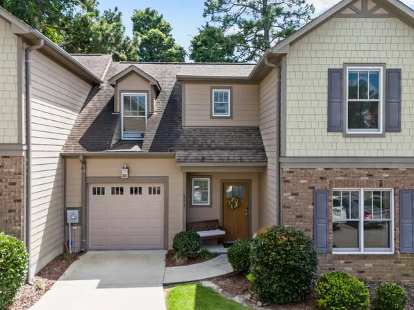 177 Pinebranch Court, Southern Pines, NC 28387