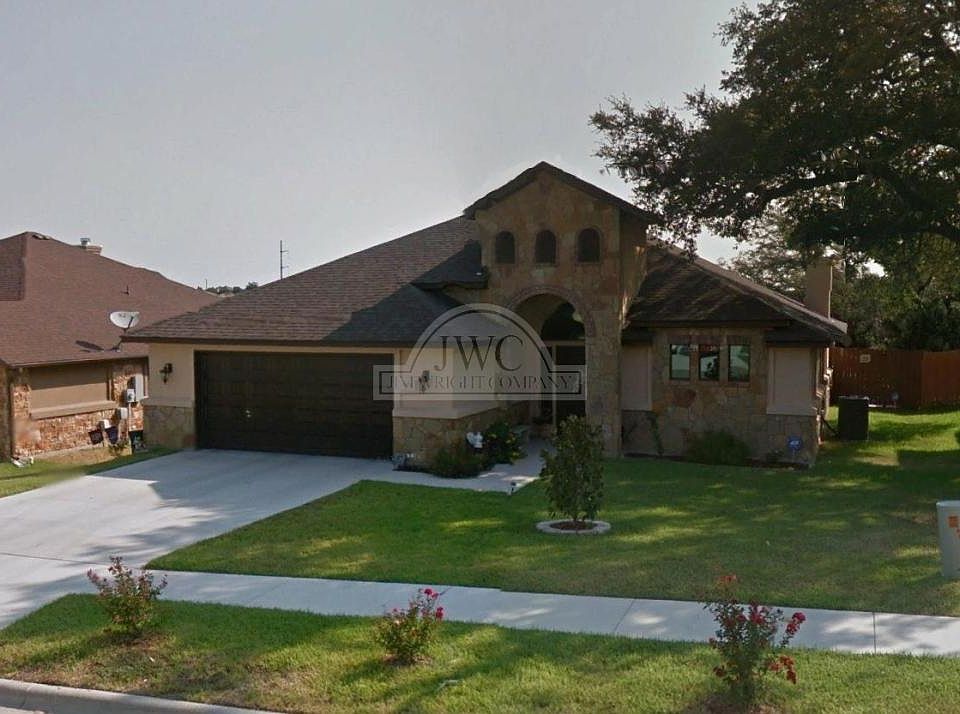 1st image of 7104 Andalucia Ln