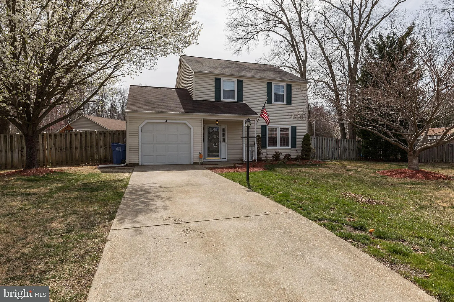 4 Joann Ct photo 1