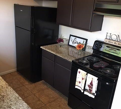 4th image of 1208 Lyric Ln #2