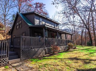 121 Oak Hill Dr, Bryson City, NC 28713