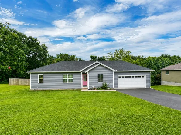 200 Parkview Shrs, Scottsville, KY 42164
