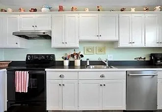 175 Beach Ave #3 — Photo 11