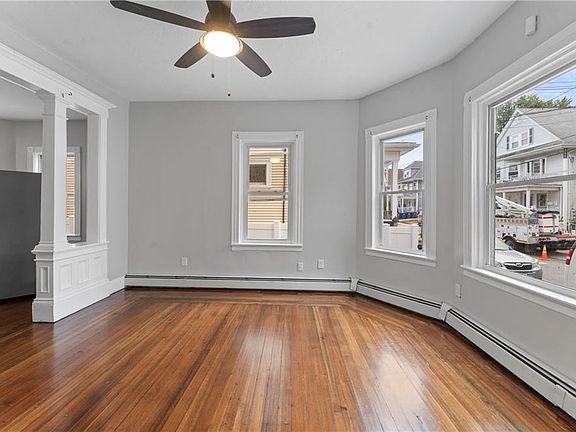 2nd image of 73 Farragut Ave