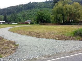 23451 Francis Rd, Mount Vernon, WA 98273