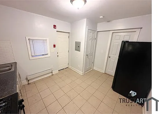 1 bed, 301 sqft, $1,540 — Photo 4