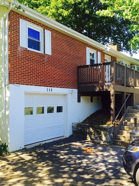 1st image of 118 Oakwood Dr