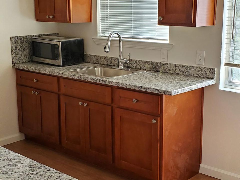 1st image of 579 E Maude Ave