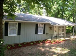 108 Spruce St, Cumming, GA 30040