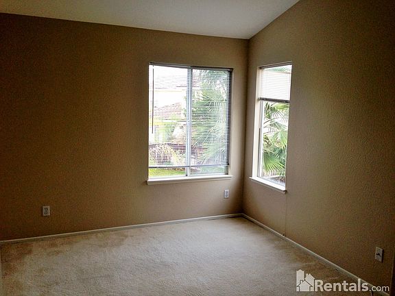 5th image of 26601 Weston Hills Dr