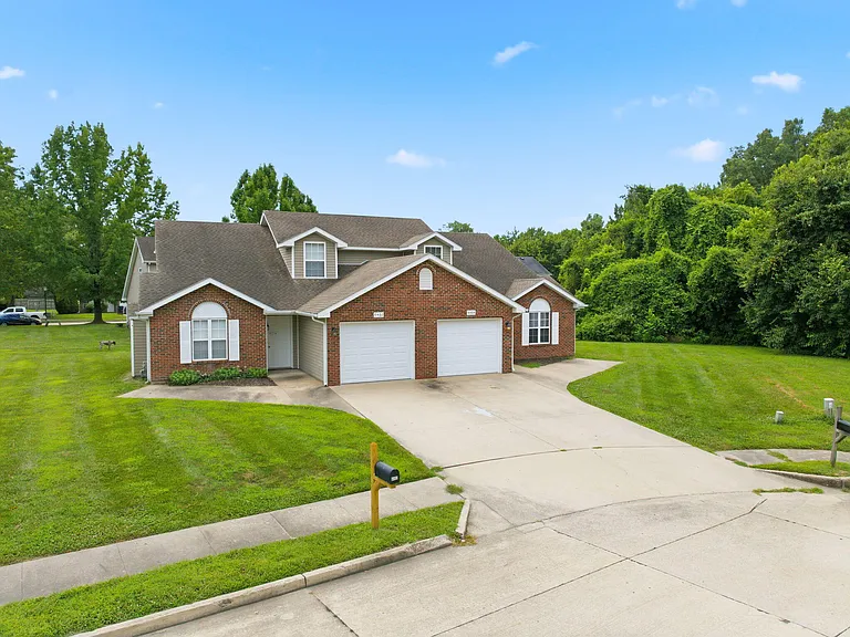 4404 Jeana Ct — Photo 24