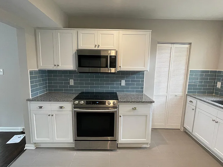1881 San Marco Blvd #DOWNSTAIRS — Photo 8