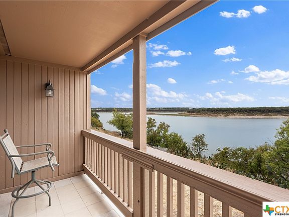 2nd image of 2 Cliffhouse Dr APT 105