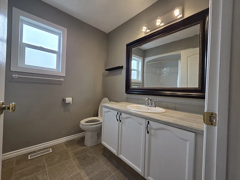 5117 41st Ave — Photo 26