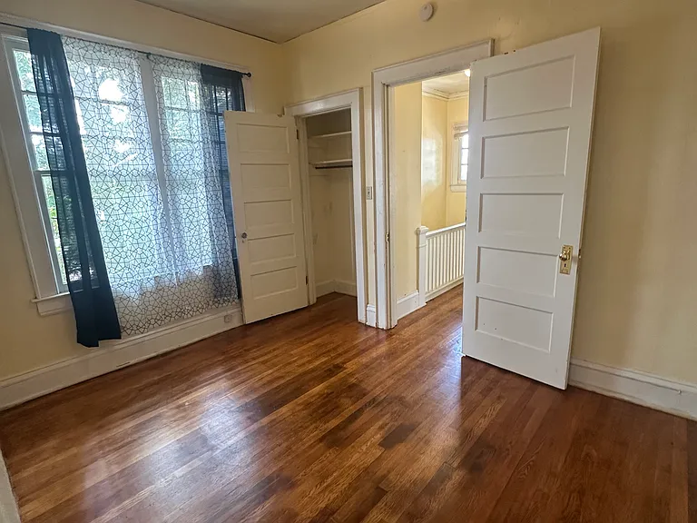 418 Beauregard St #1/2 — Photo 9