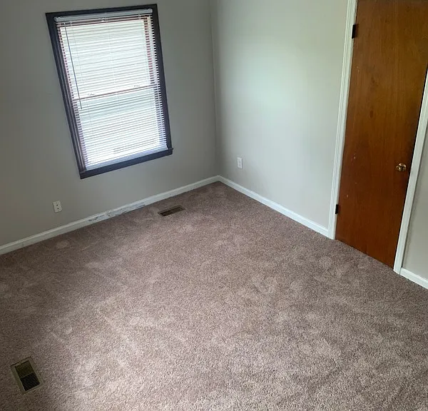 805 Carden Ave — Photo 10