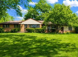 4795 S Brookdale DRIVE, Greenfield, WI 53228