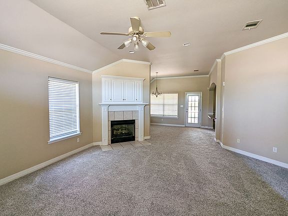 2nd image of 2518 Brookhaven Dr