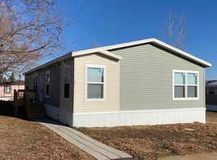 223 F St, Dickinson, ND 58601