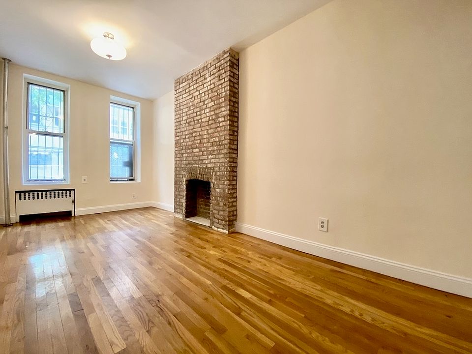 1st image of 448 W 55th St #A