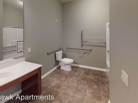 5th image of 2811 Talon Dr Unit 106