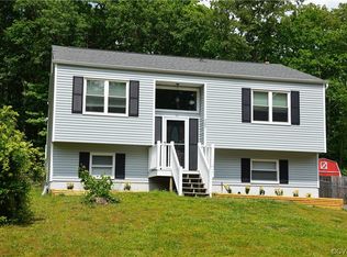 525 Queensway Rd, North Chesterfield, VA 23236