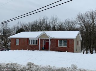 2050 Sollenberger Rd, Chambersburg, PA 17202