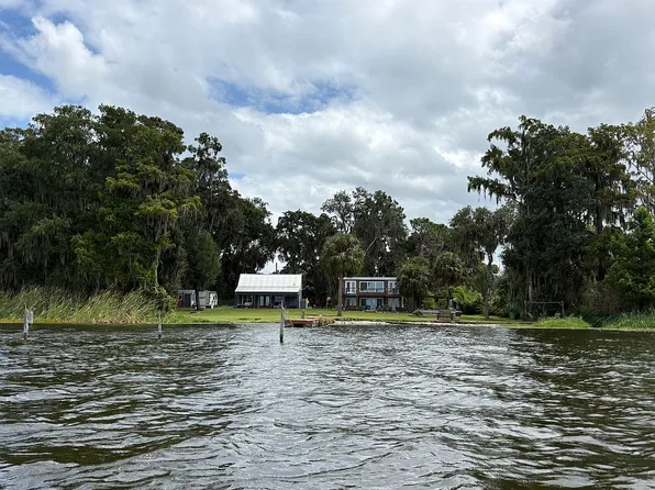 11252 N Citrus Ave, Crystal River, FL 34428