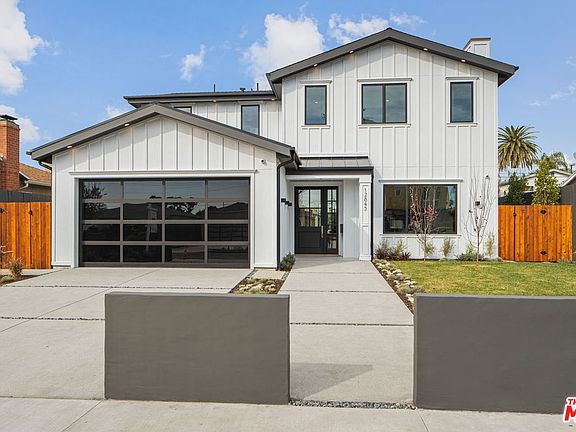 2nd image of 12845 Gilmore Ave
