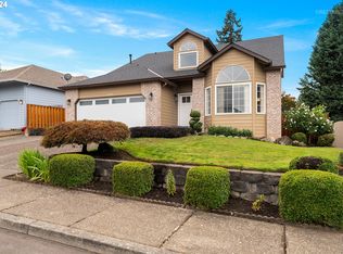 11883 SW 127th Pl, Tigard, OR 97223