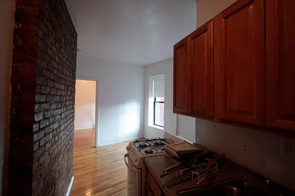 Rented by Citi Habitats | media 18