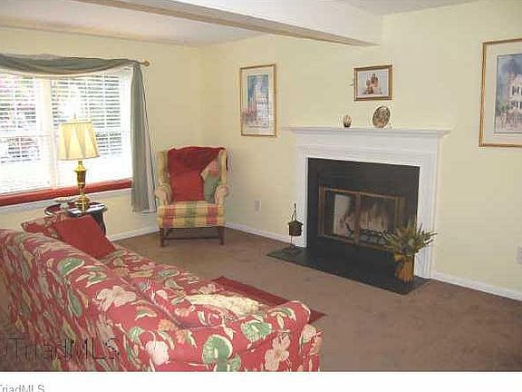 3rd image of 5511 Richland St Unit A