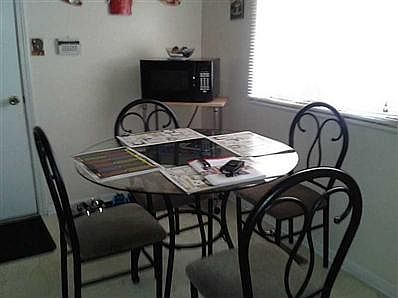 Breakfast Area/Room.