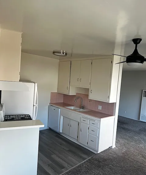 315 Avenida Granada #17 — Photo 10