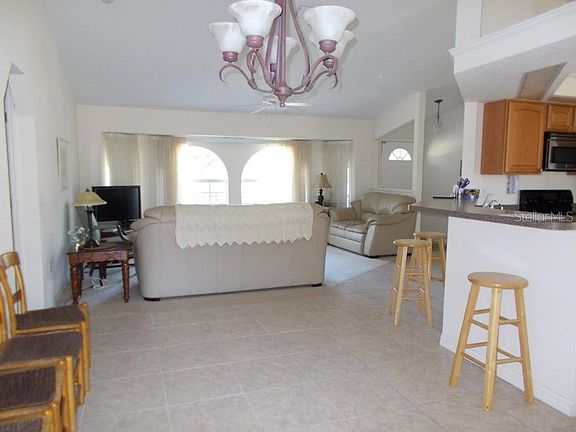 2nd image of 3355 Zoratoa Ave